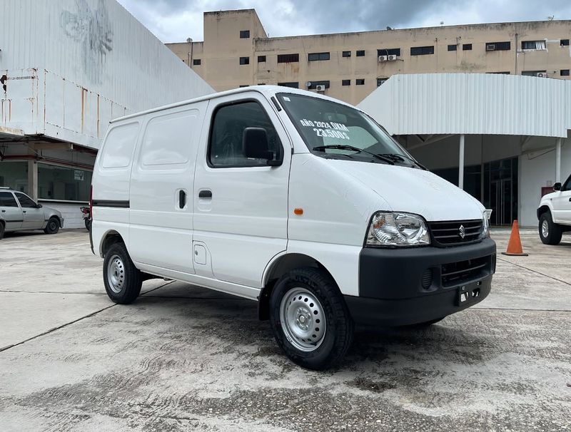 Main image of 2007 Isuzu Hi-Lander Space bus